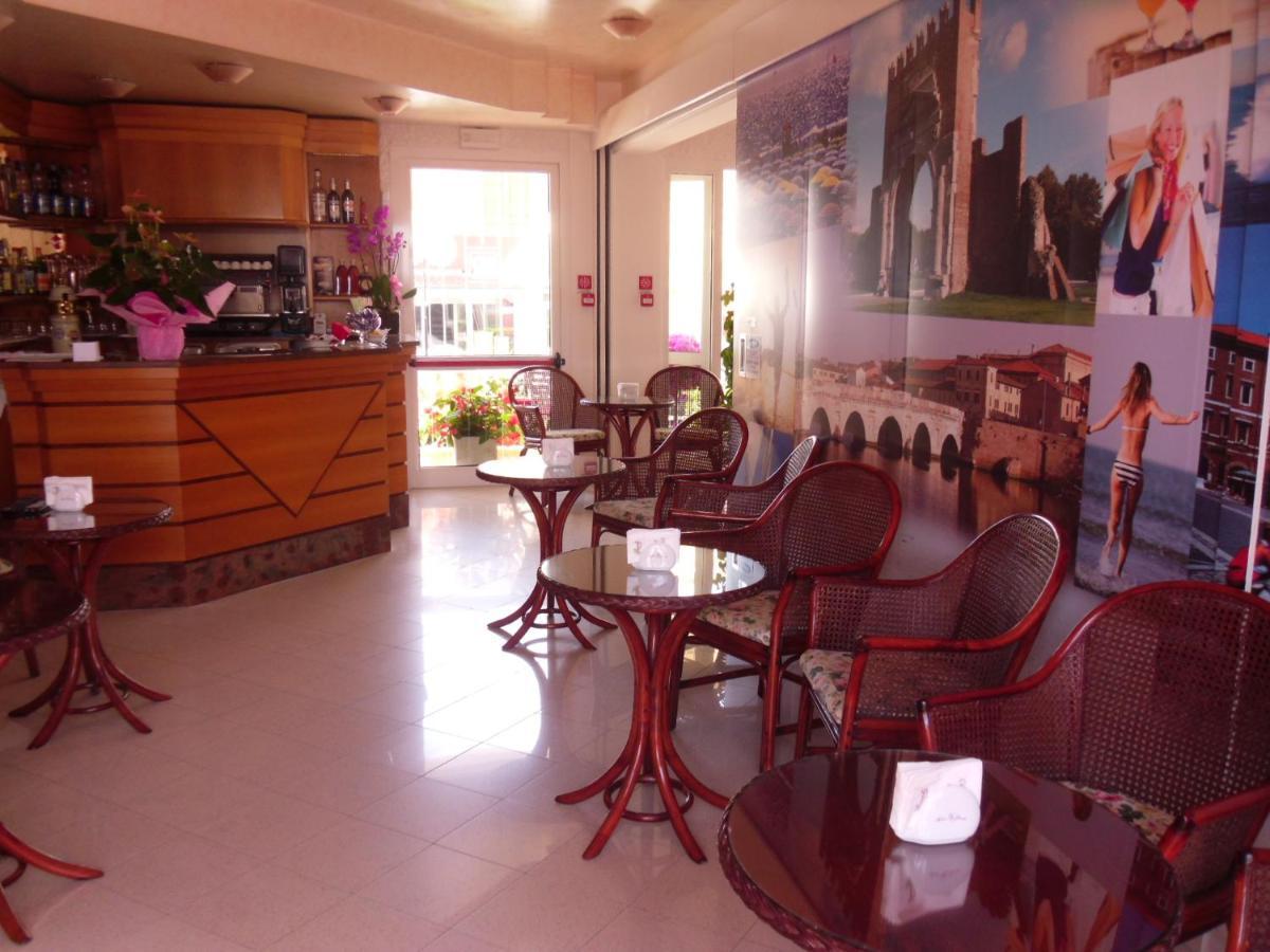 Hotel Driade Sul Mare Rimini Ngoại thất bức ảnh