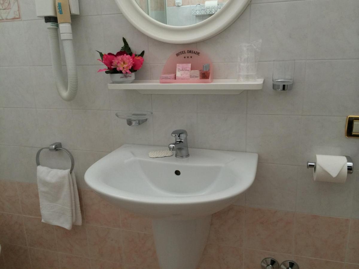 Hotel Driade Sul Mare Rimini Ngoại thất bức ảnh