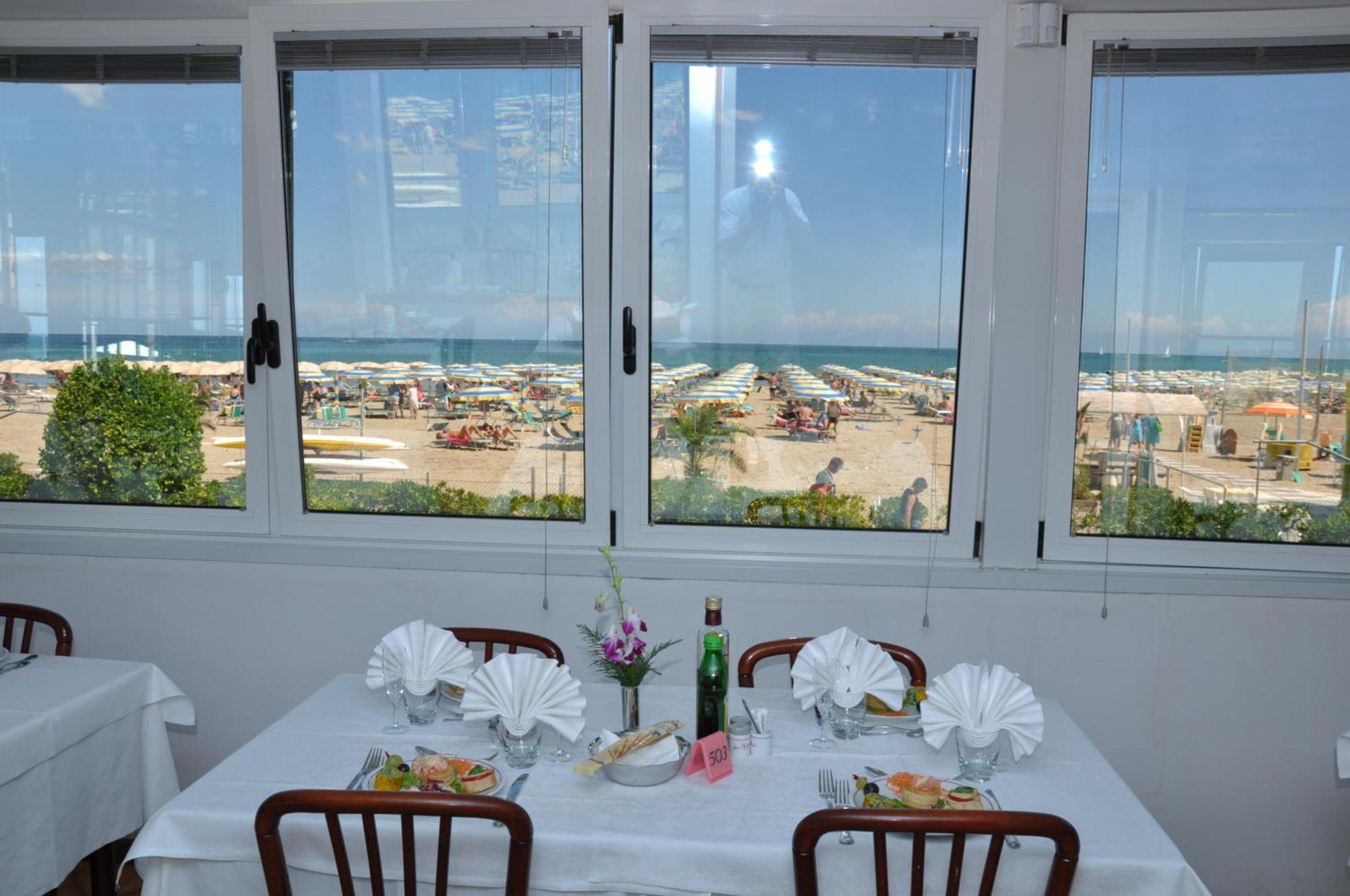 Hotel Driade Sul Mare Rimini Ngoại thất bức ảnh